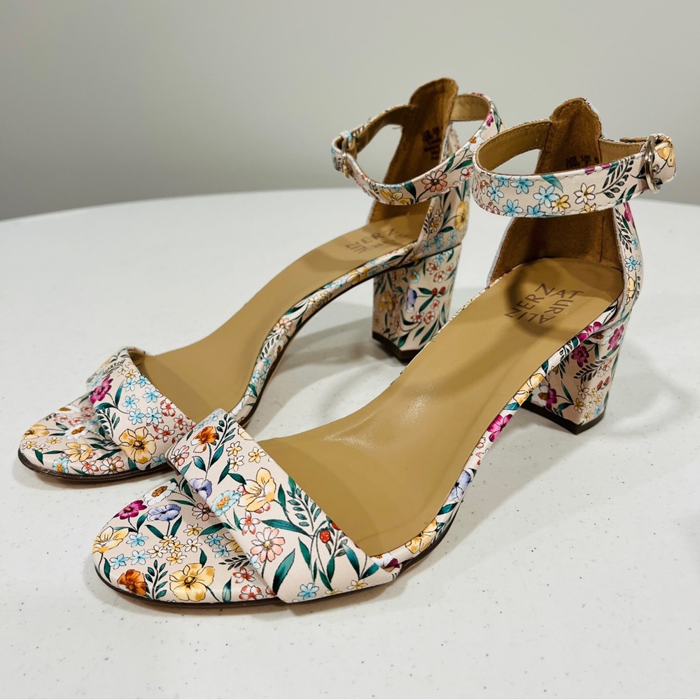 Naturalizer Women's Vera Heeled Sandal Floral Flower Print On Cream Nude 10W - Picture 2 of 6